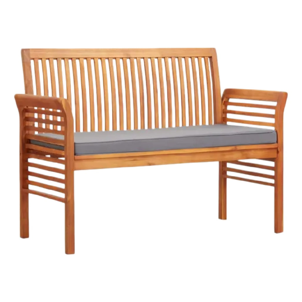 Moderner Holzbank mit grauem Sitzpolster und offenen Rückenlehnen